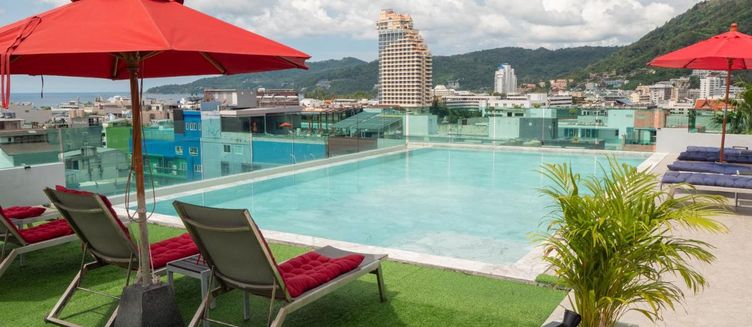 Фото отеля Neon Patong Hotel