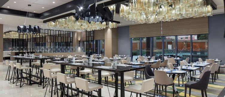 Фото отеля Hilton Istanbul Bakirkoy