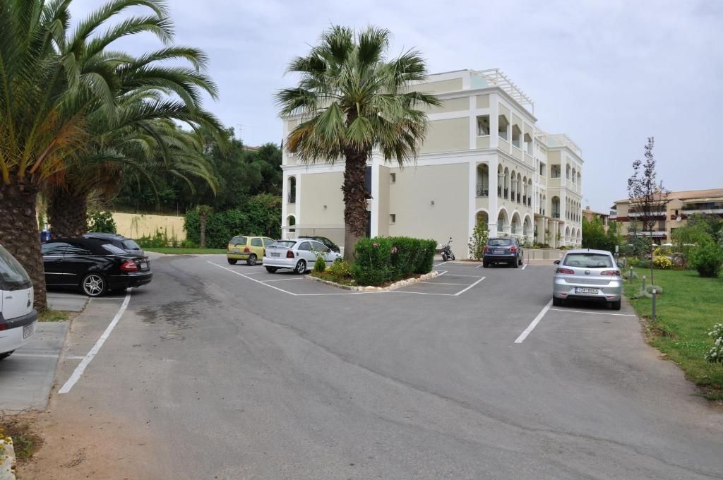 Corfu Mare Boutique фото 4