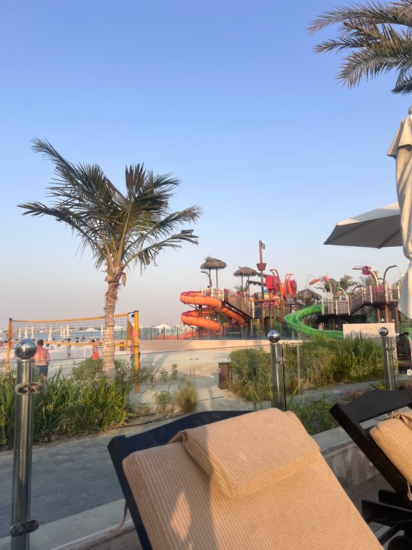 DoubleTree by Hilton Resort & Spa Marjan Island фото 89