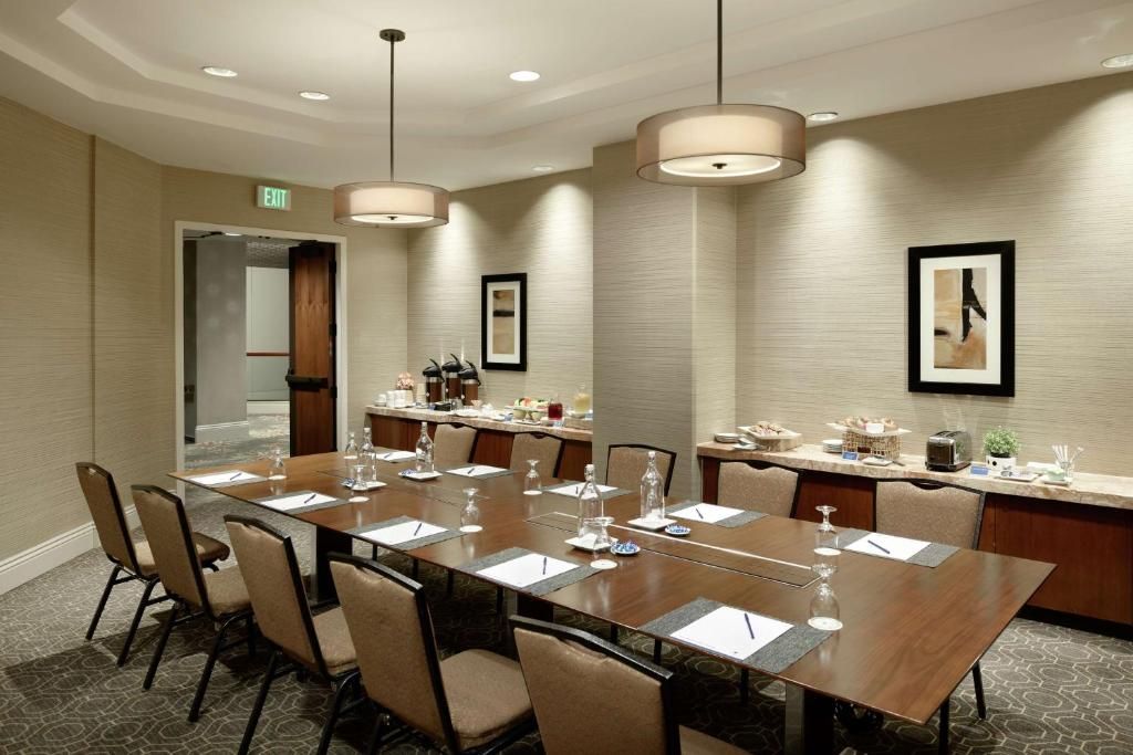 DoubleTree by Hilton Hotel Los Angeles Downtown фото 43
