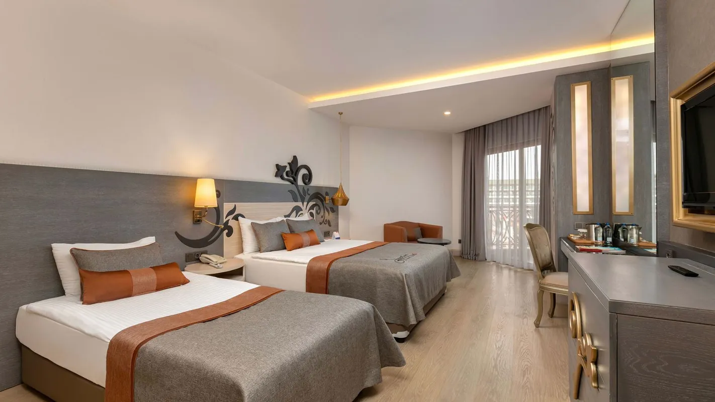 Kirman Belazur Resort & Spa фото 3