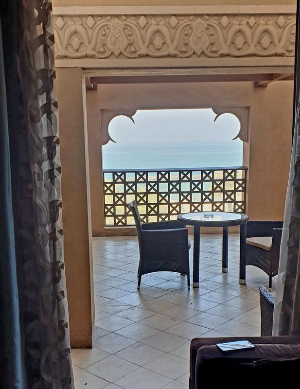 Sheraton Sharjah Beach Resort & Spa фото 53