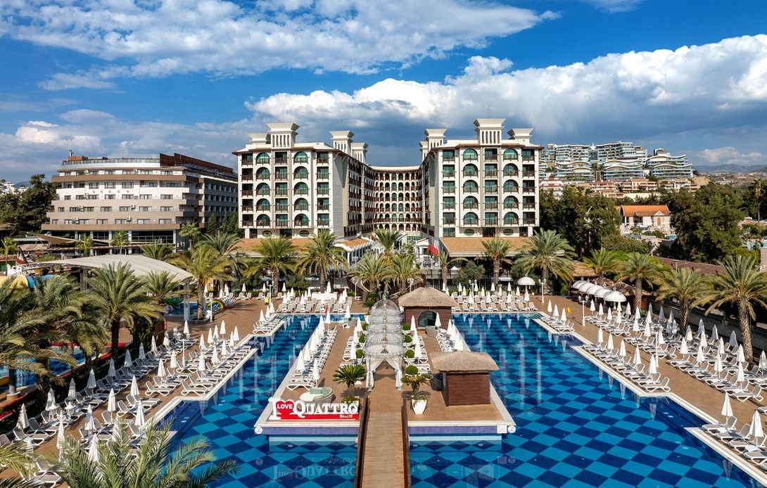 Quattro Beach Spa & Resort фото 0