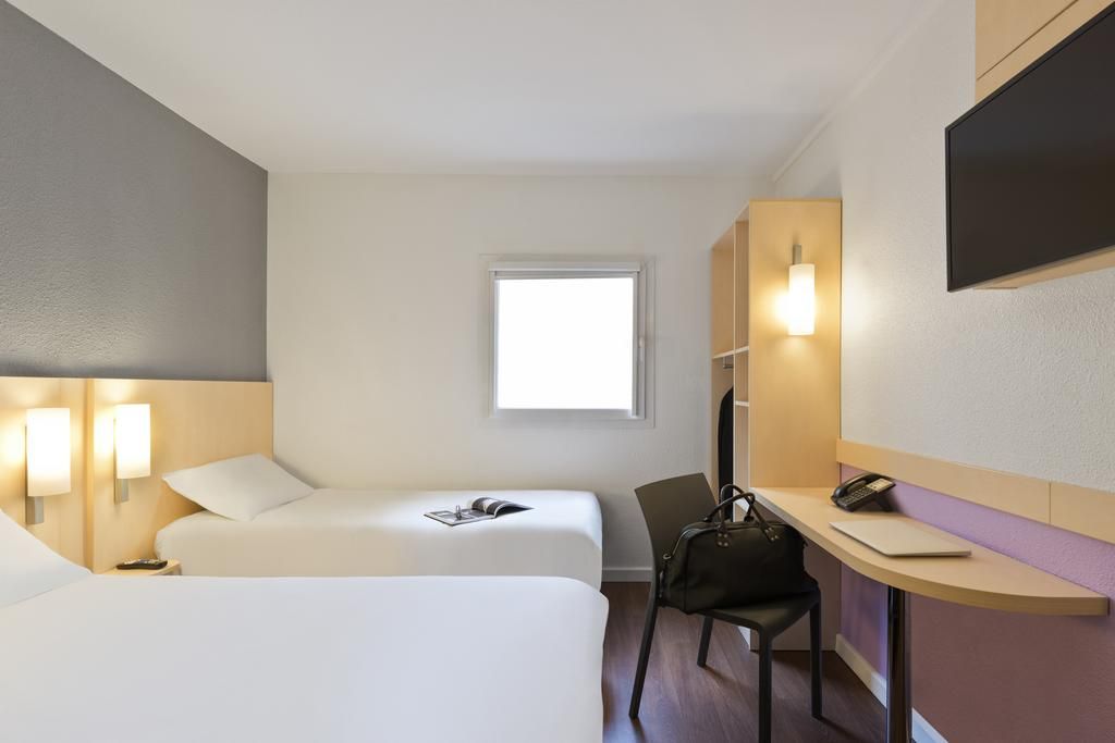 ibis budget Cannes Centre Ville фото 14
