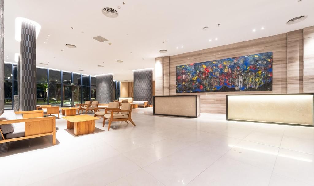 The Empyrean Cam Ranh Beach Resort фото 17