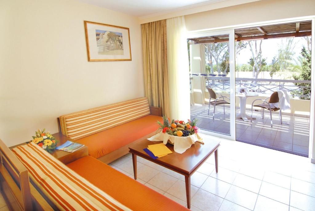 Kipriotis Maris Suites фото 13