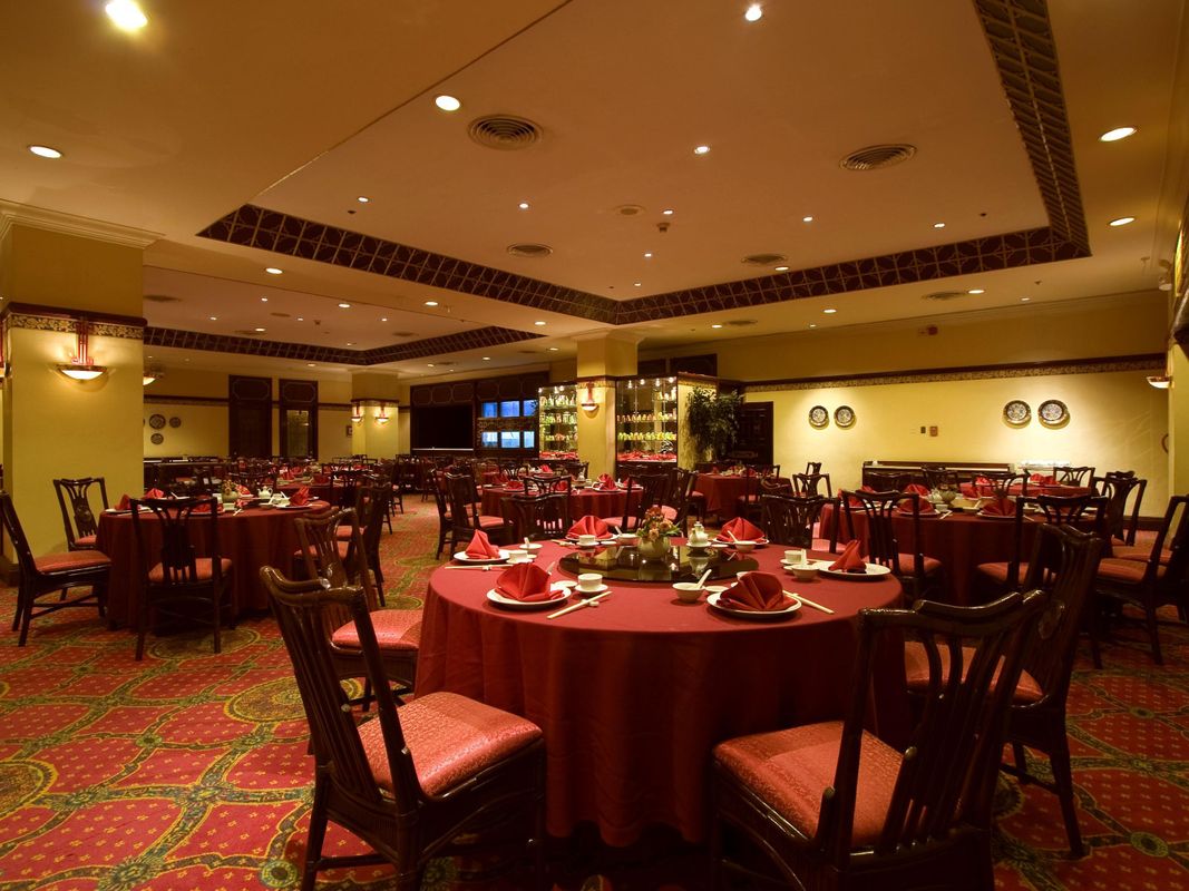 Waterfront Cebu City Hotel & Casino - Multiple Use Hotel фото 26