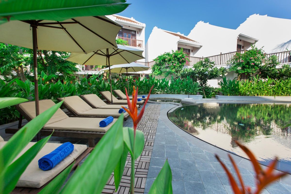 Hoi An Coco River Resort & Spa фото 26