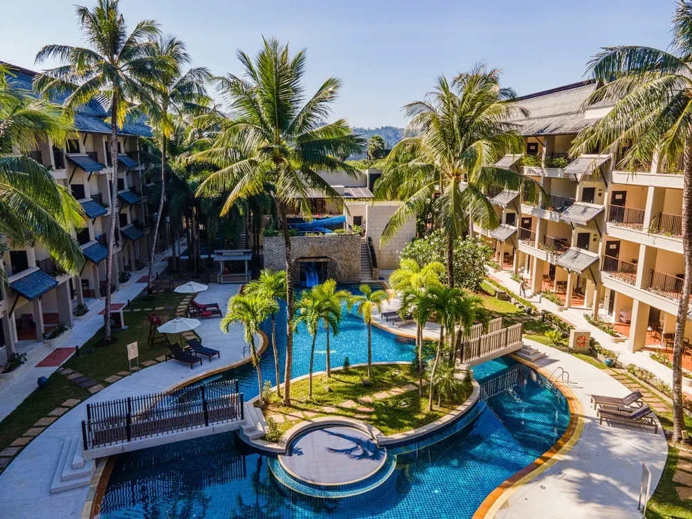 Radisson Resort & Suites Phuket фото 0