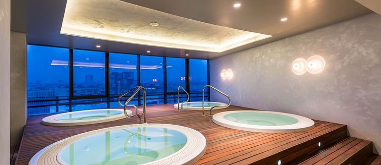 Фото отеля Mercure Almaty City Center