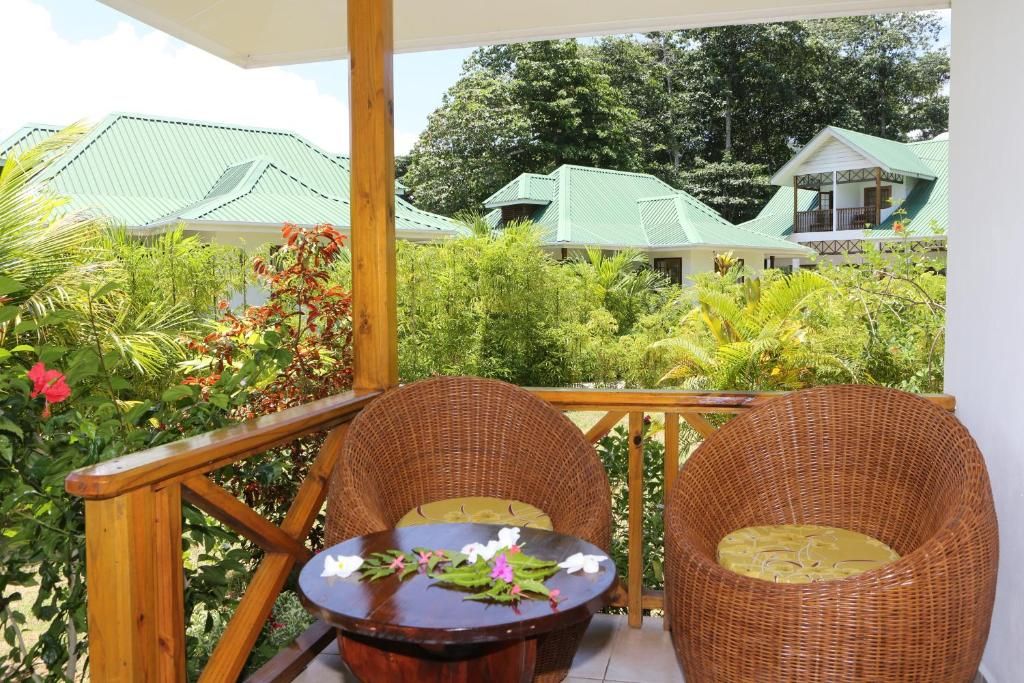Le Surmer Self Catering Chalets фото 15