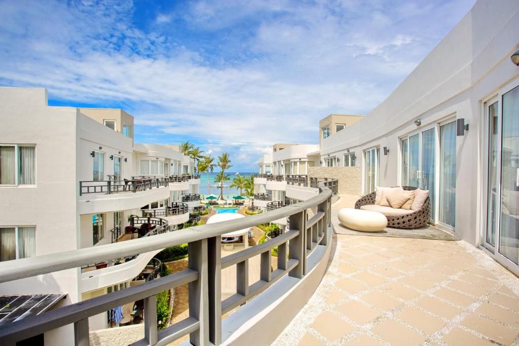 7 Stones Boracay Suites фото 58