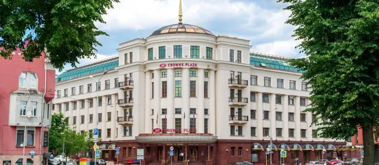 Фото отеля Crowne Plaza Minsk
