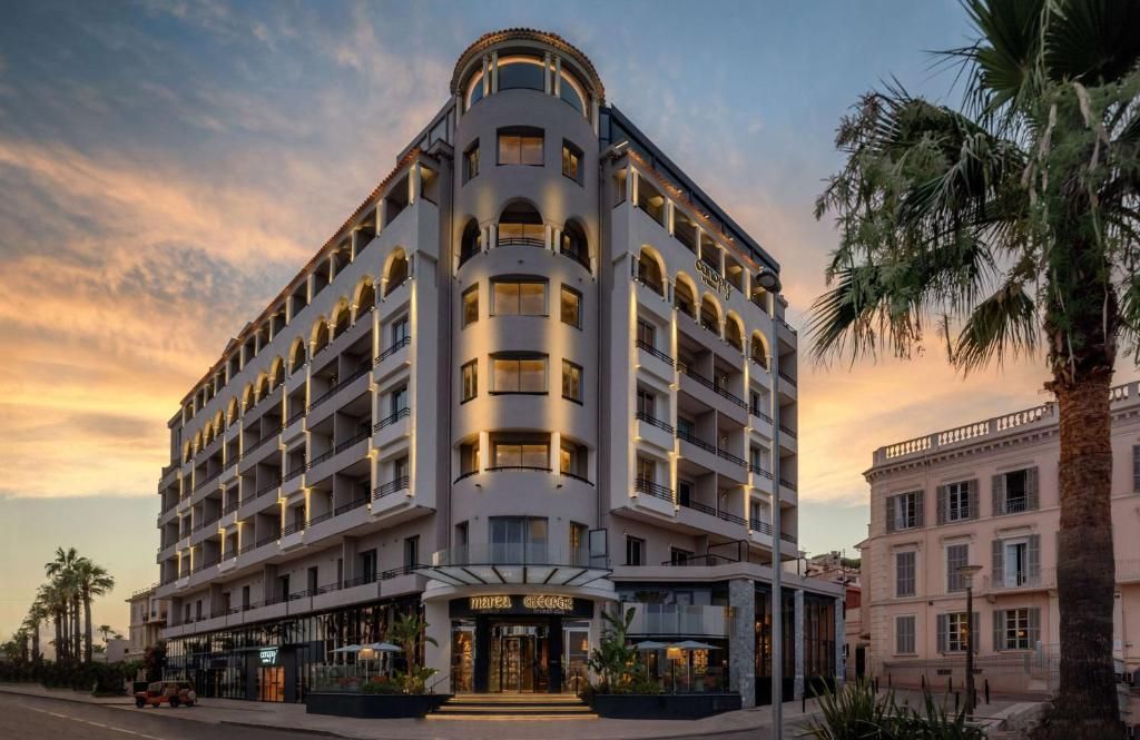 Radisson Blu 1835 Hotel & Thalasso, Cannes фото 3