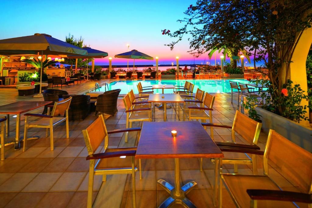 Kyparissia Beach Hotel фото 25