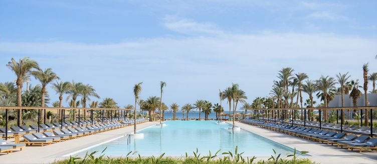 Фото отеля Serry Beach Resort