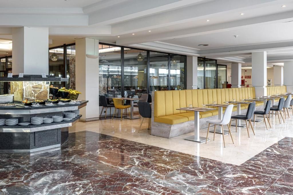 Hotel Diamante Suites фото 41