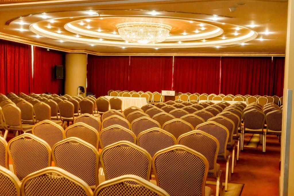 Grand Excelsior Hotel Al Barsha фото 84