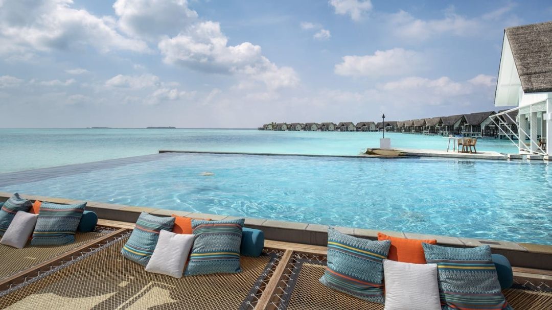 Four Seasons Resort Maldives at Landaa Giraavaru фото 6