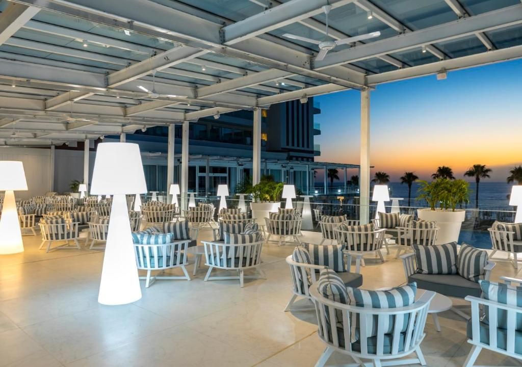 Constantinos The Great Beach Hotel фото 90