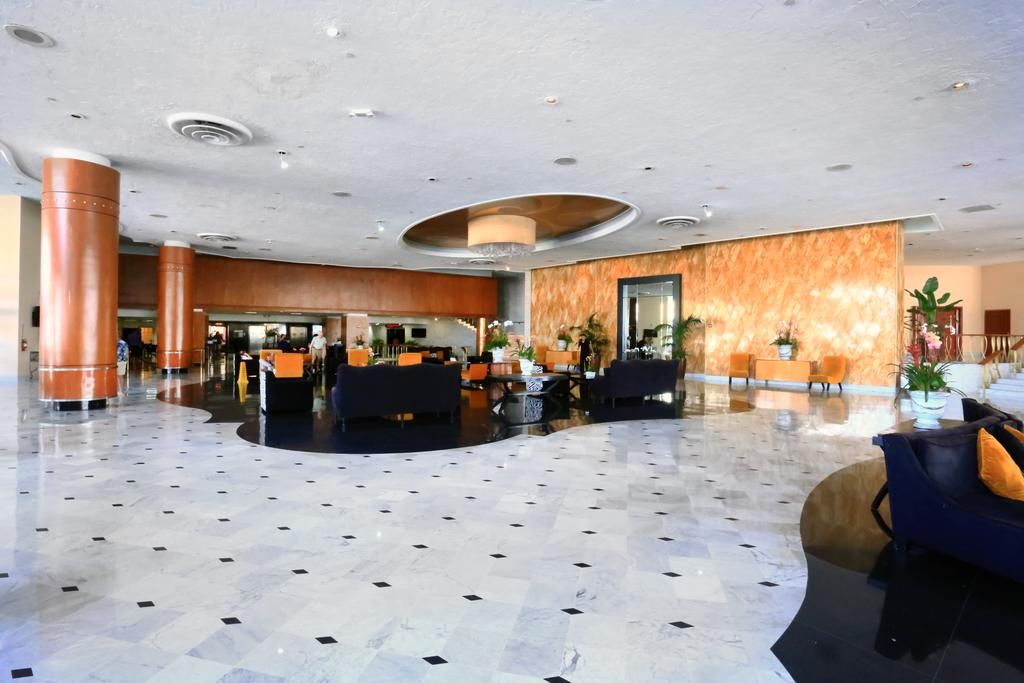 Deauville Beach Resort фото 42