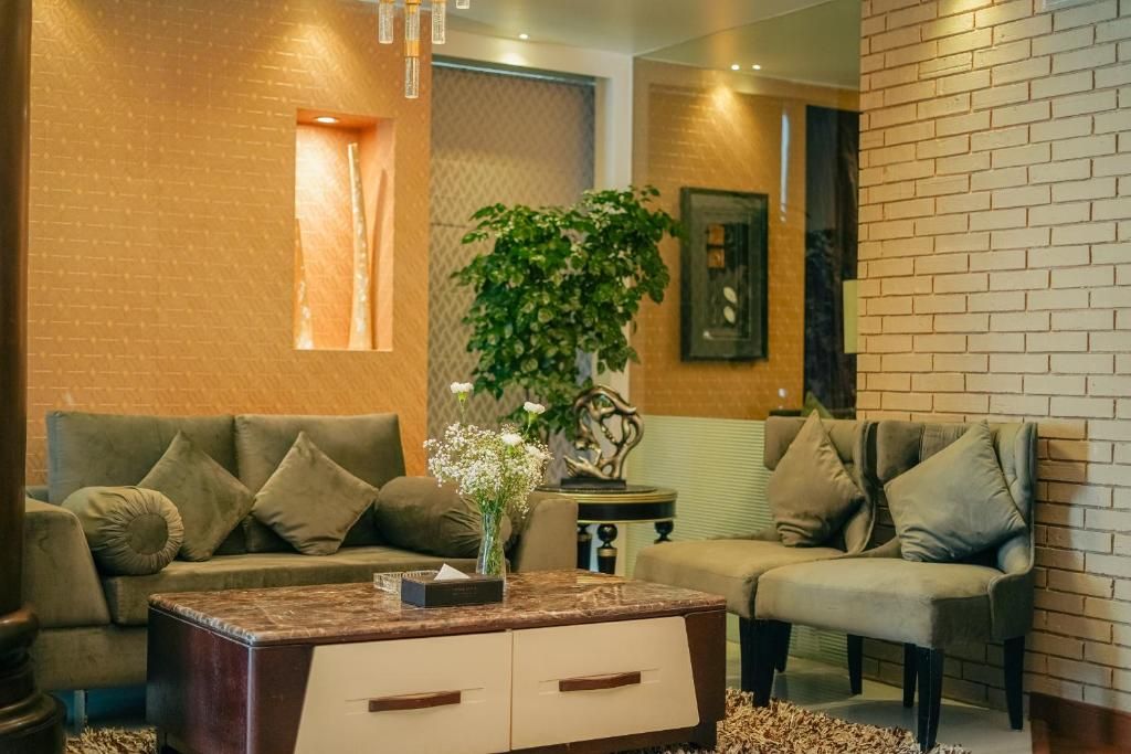 Peninsula Grand фото 8
