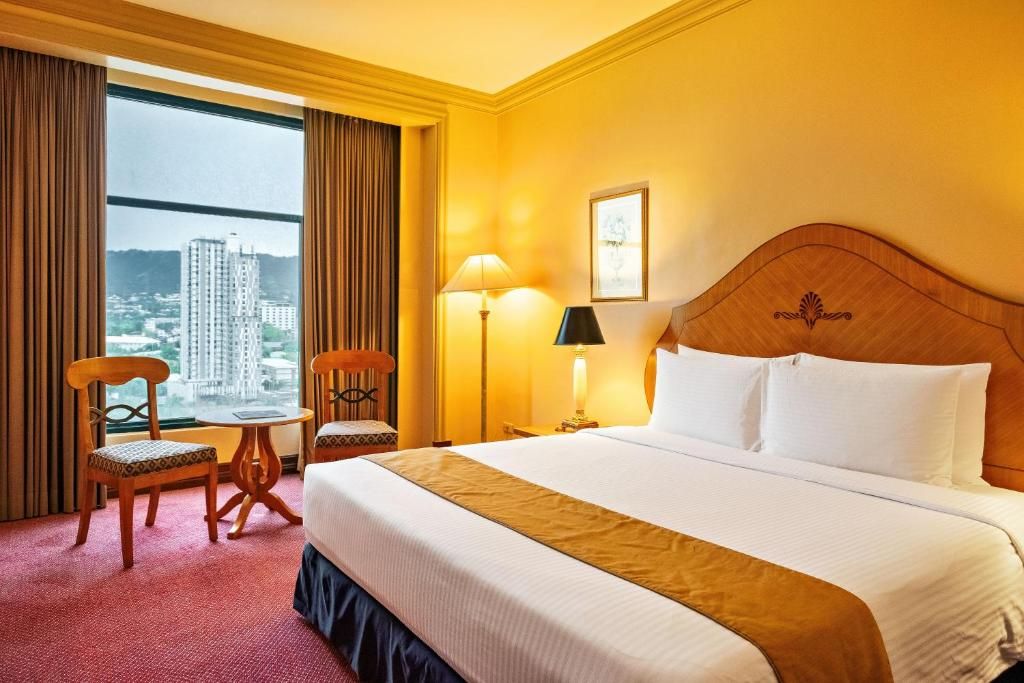 Waterfront Cebu City Hotel & Casino - Multiple Use Hotel фото 44