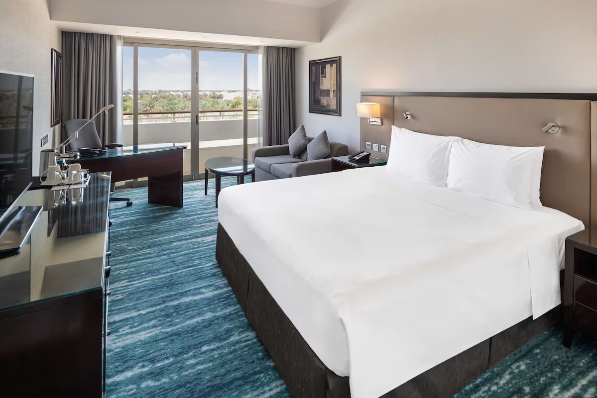 Radisson Blu Hotel & Resort, Al Ain фото 3