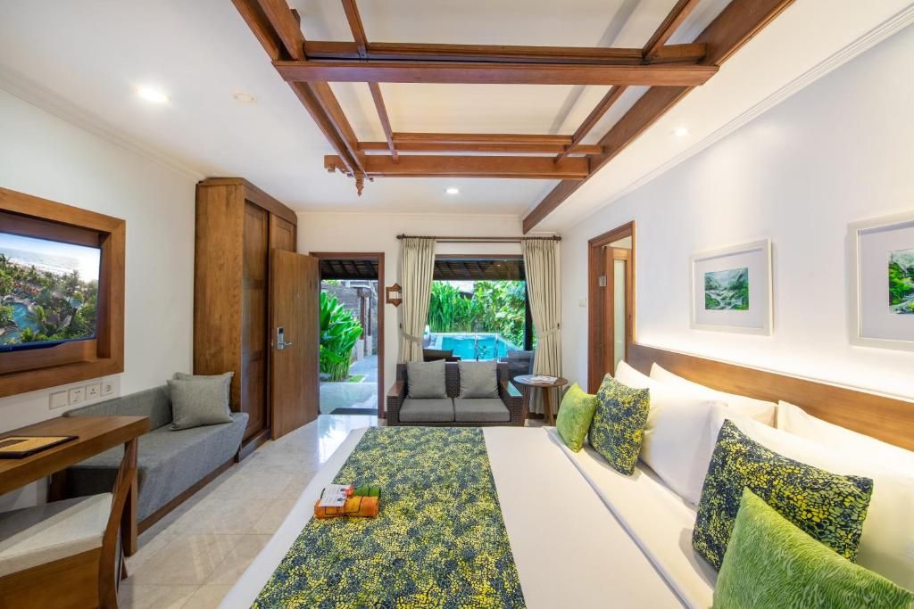 Legian Beach Hotel фото 69