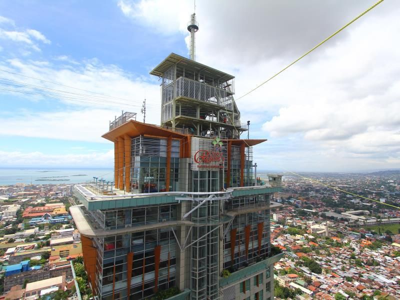 Crown Regency Hotels & Towers фото 15