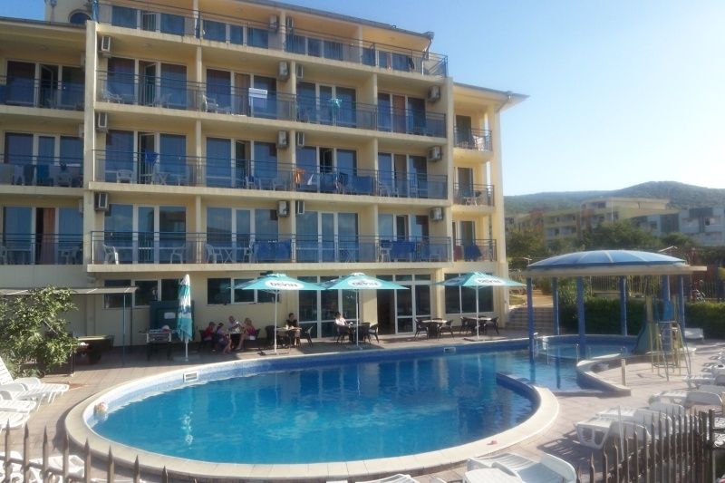 Peshev Family Hotel Vlas фото 0