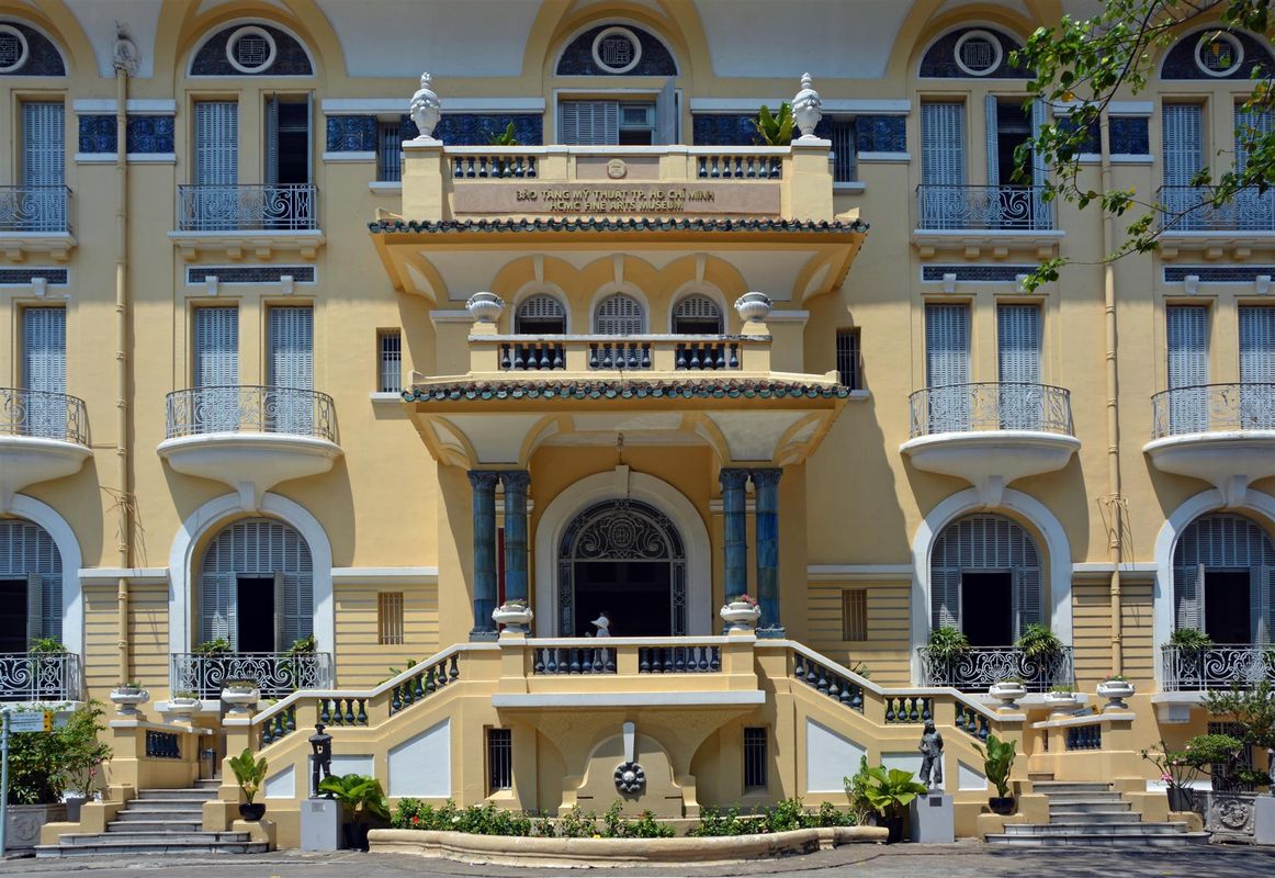 Liberty Hotel Saigon Greenview фото 3