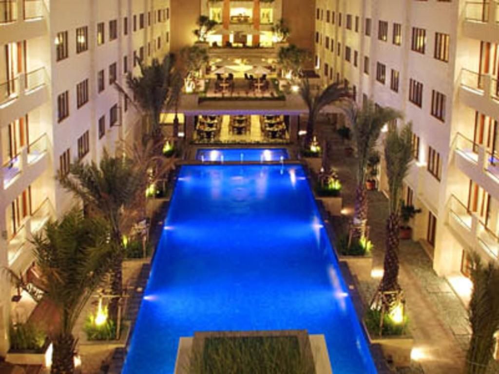 Aston Kuta Hotel & Residence фото 32