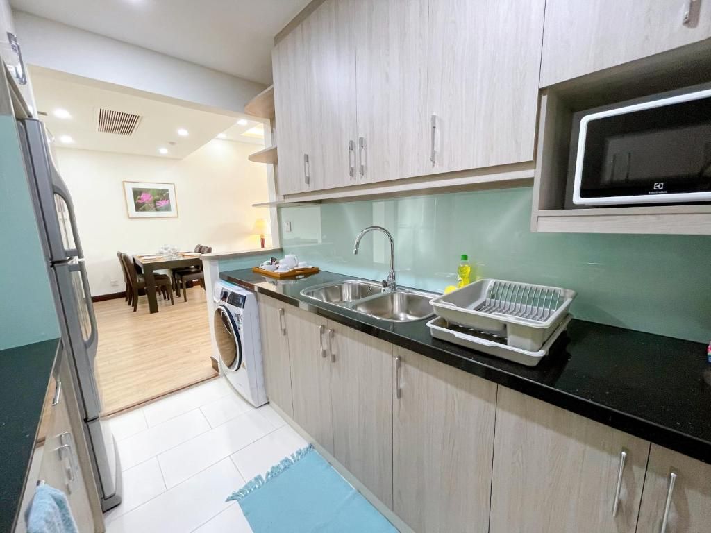 Diamond Westlake Suites фото 61