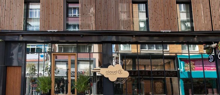 Фото отеля Cloud7