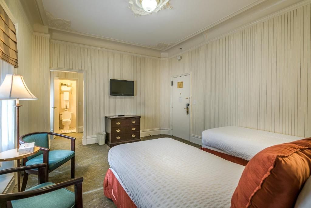 Hotel Wolcott фото 65