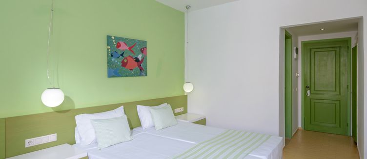 Фото отеля Zeus Hotels Palm Beach