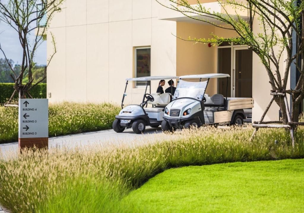 Eastin Thana City Golf Resort фото 22
