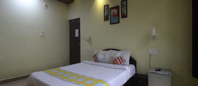 Фото отеля Madhu's Inn