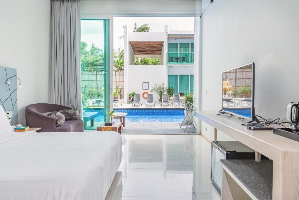 KC Beach Club & Pool Villas фото 4