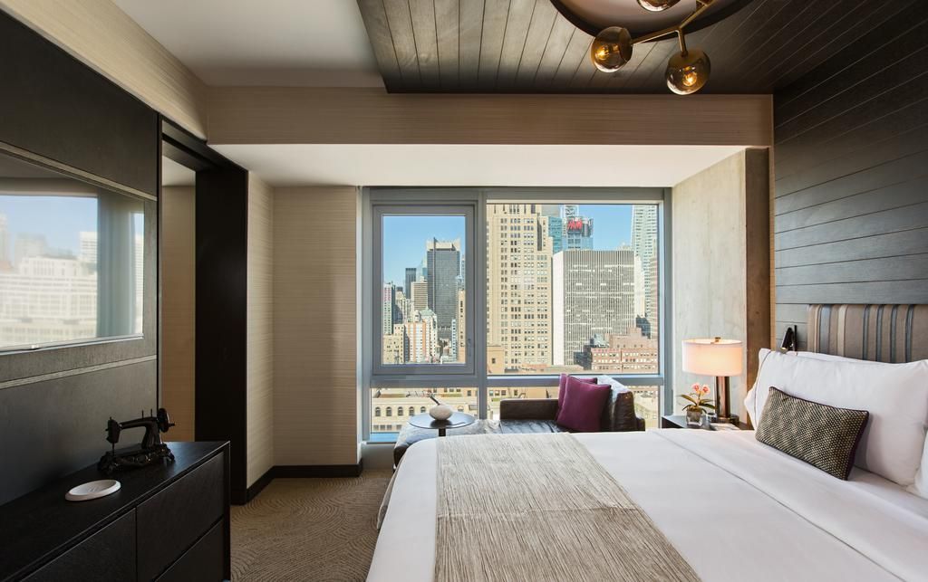 Renaissance New York Midtown Hotel фото 31