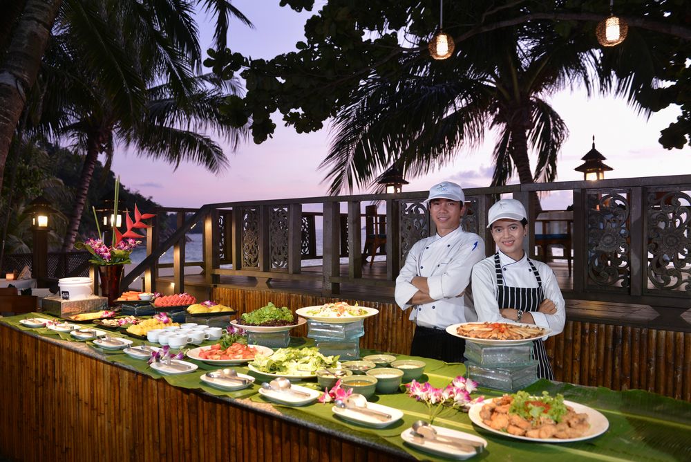 Andaman White Beach Resort фото 60