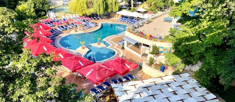 Фото отеля Holiday Park Hotel