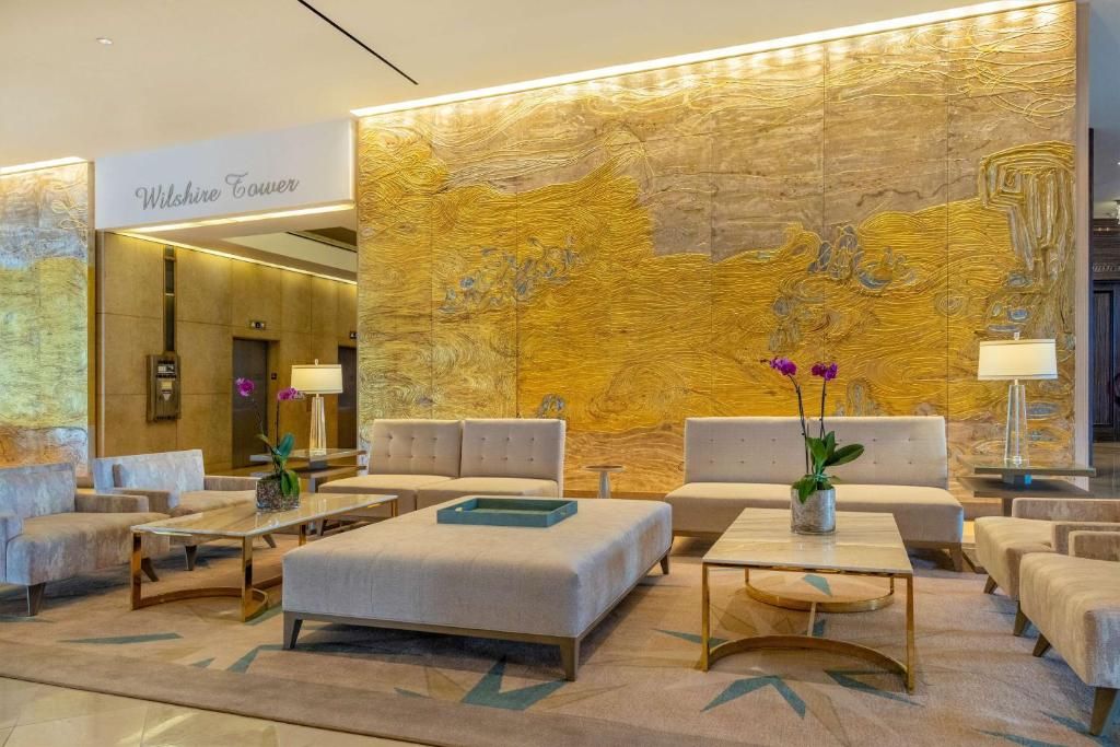 Beverly Hilton фото 22
