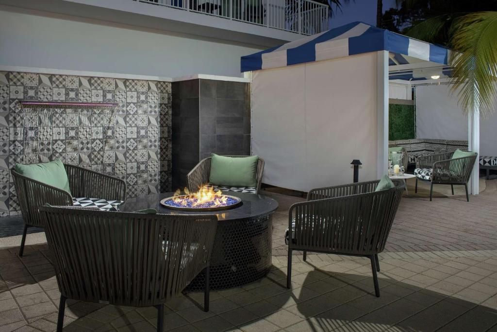 Hilton Garden Inn Miami Brickell South фото 15