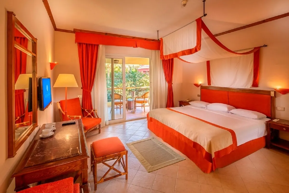 Siva Grand Beach Hotel фото 3