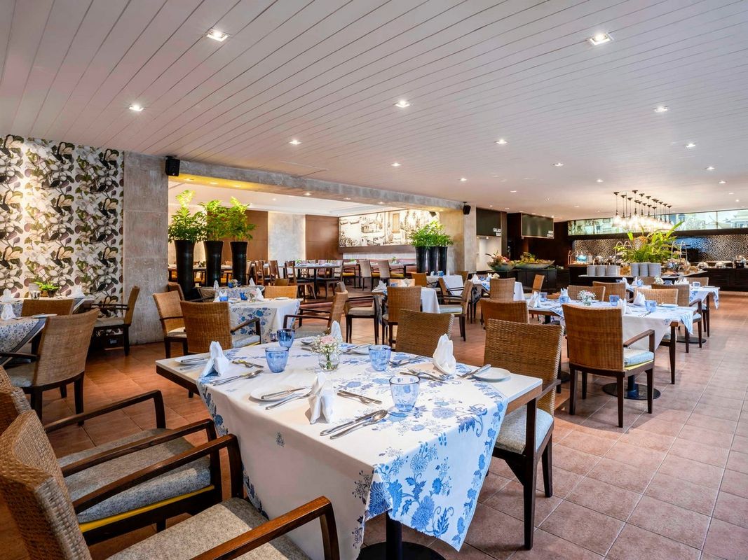 Pullman Phuket Karon Beach Resort фото 15