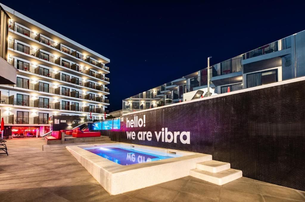 Vibra District - Adults Only фото 4