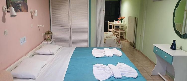 Фото отеля Dioskouroi Apartments